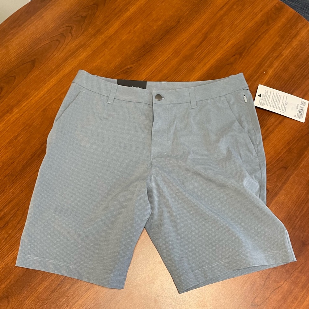 Lululemon ABC Short - WovenAir 33 9”